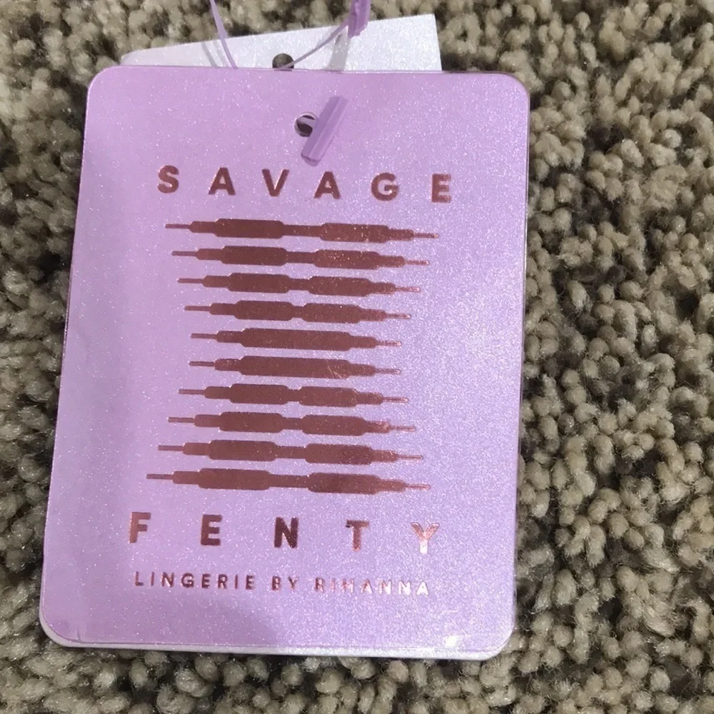 NWT Savage x fenty bra​